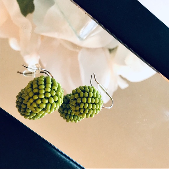 GIOVANNA CHANTAL Handmade Spiked Earrings - Green - Picture 3 of 8